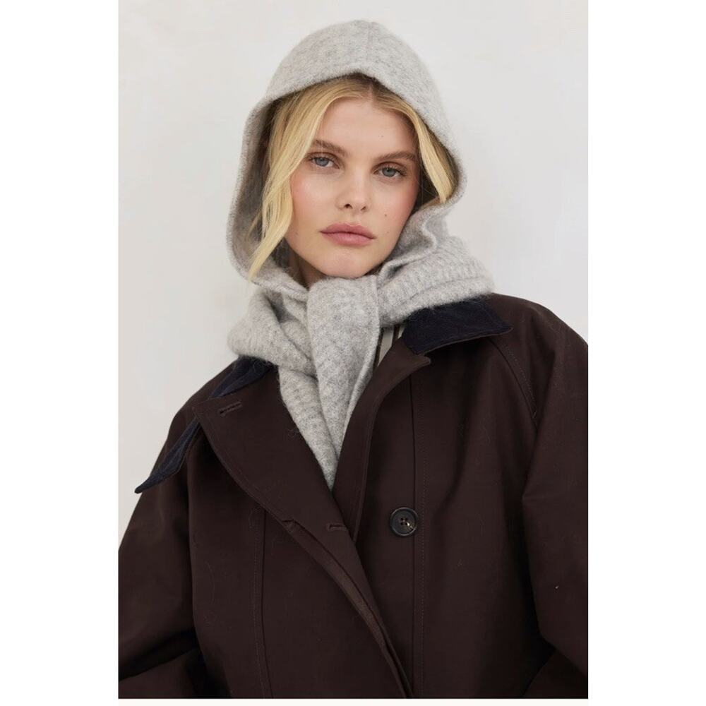 Arctic Fox & Co The Alpaca Hooded Scarf - Blizzard Grey NEW $85